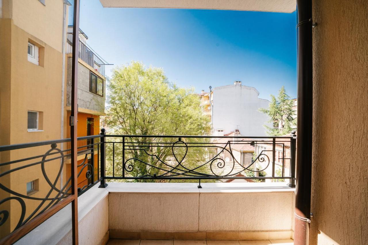 Апартамент За Гости Веси Burgas City Exterior foto